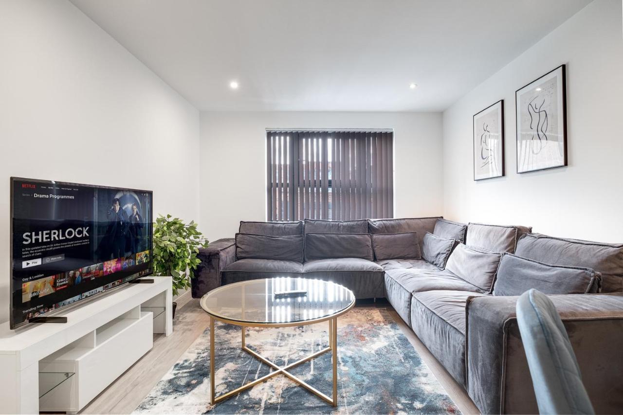 Ebra Stays - Choice Of 2 Or 3 Individual Beds - Luxury New Build Apartment ✪ City Centre, Digbeth ✓ Smart Tv'S & Large Corner Sofa - Birmingham Dış mekan fotoğraf